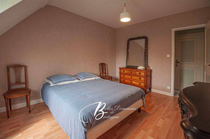 Image No.14-4 Bed House for sale