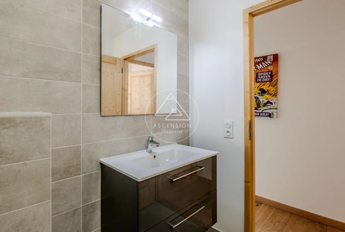 Image No.27-3 Bed Apartment for sale