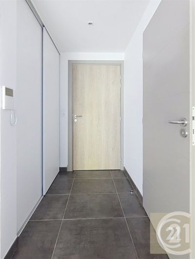 Image No.10-1 Bed Apartment for sale