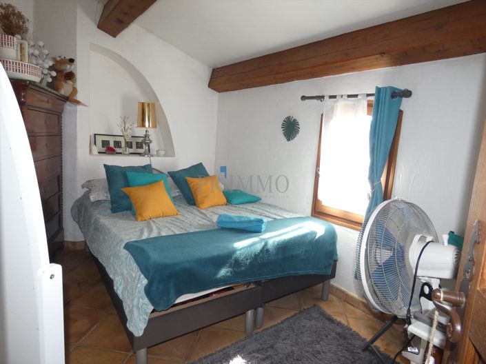 Image No.9-4 Bed House for sale