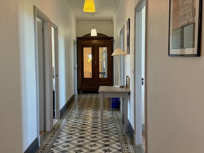 Image No.34-5 Bed House for sale