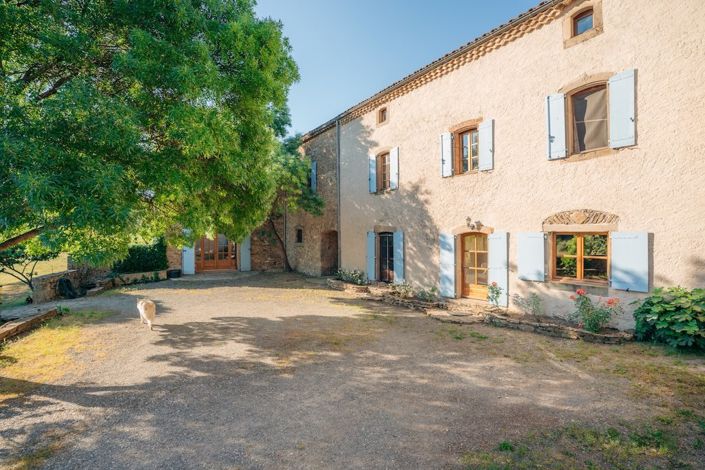 Image No.6-7 Bed Property for sale