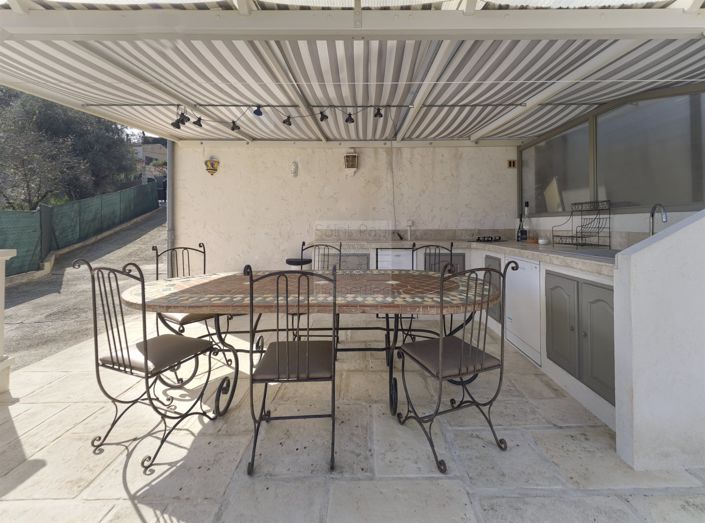 Image No.17-3 Bed House for sale