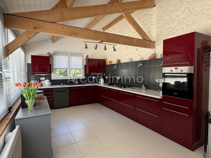 Image No.5-3 Bed House for sale