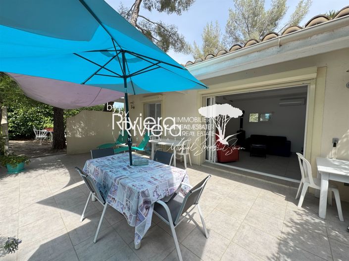 Image No.29-9 Bed House for sale