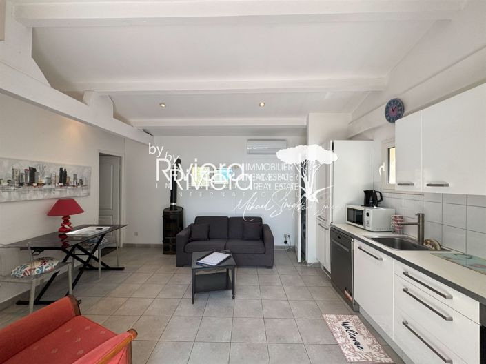 Image No.33-9 Bed House for sale