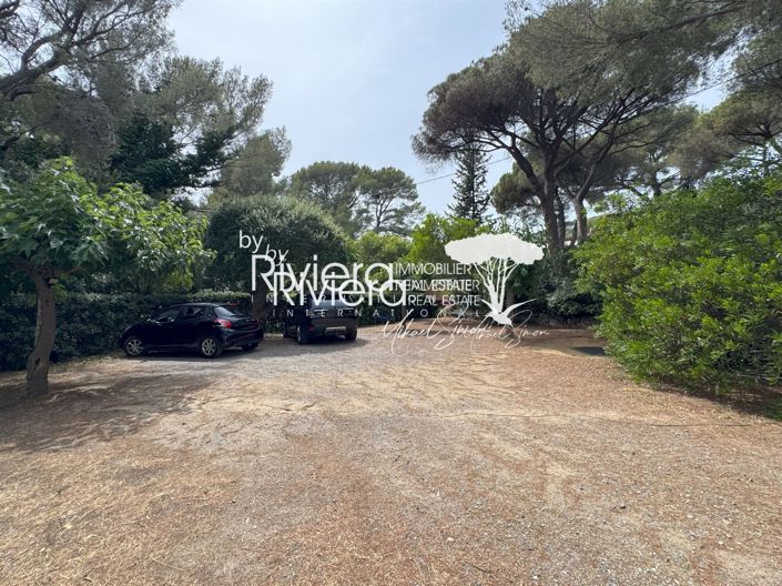 Image No.36-9 Bed House for sale