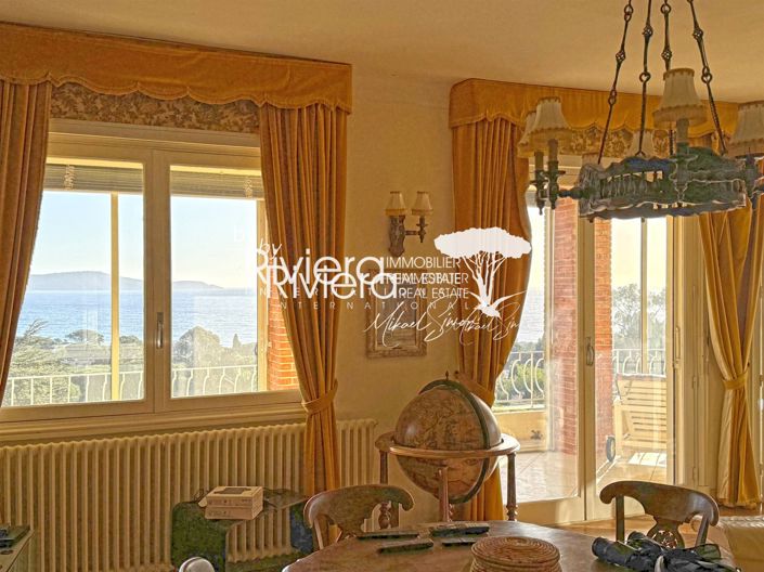 Image No.15-3 Bed House for sale