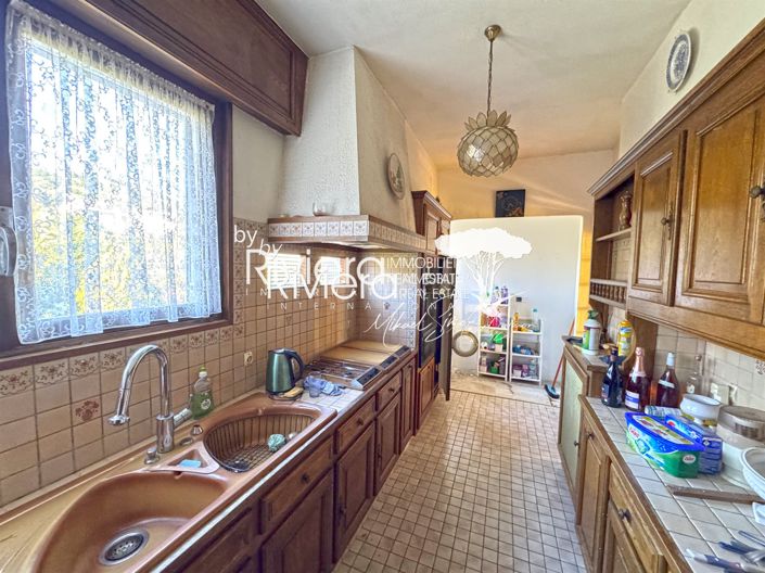 Image No.19-3 Bed House for sale