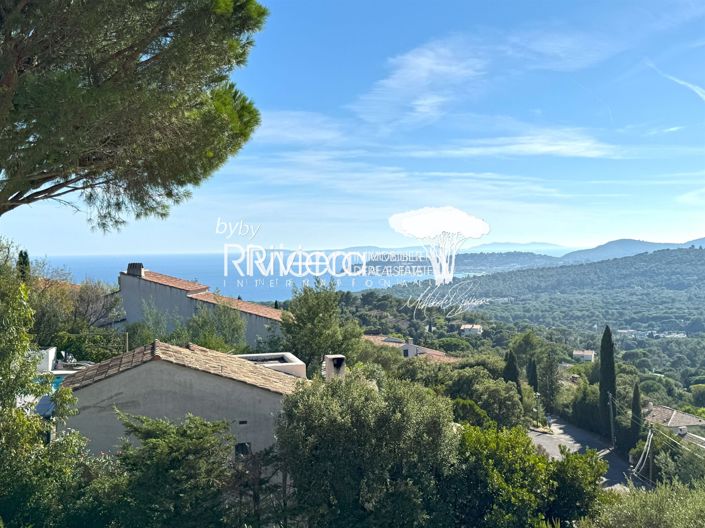 Image No.33-5 Bed House for sale