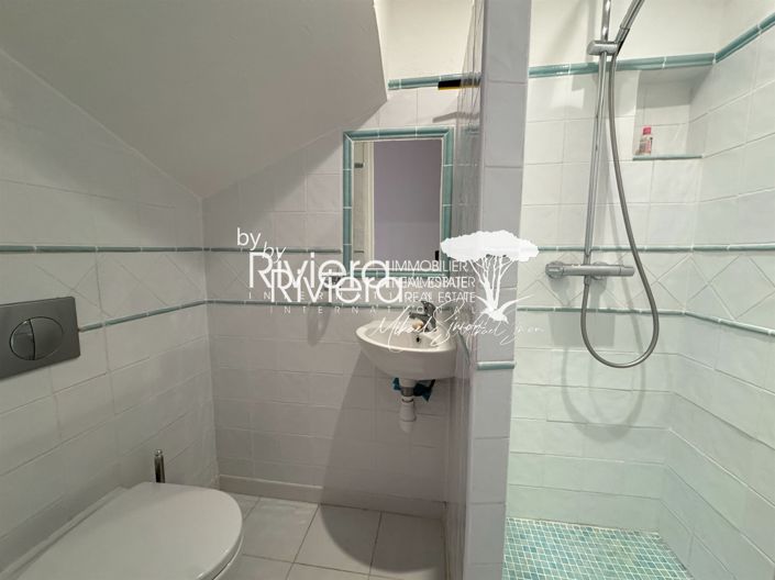Image No.26-5 Bed House for sale