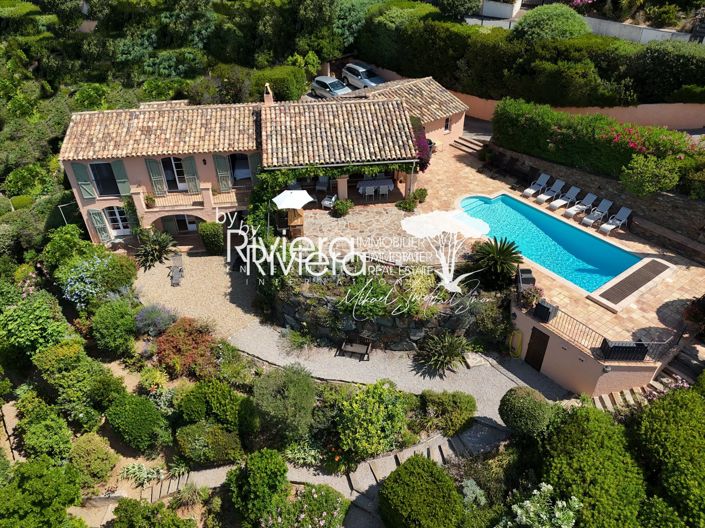 Image No.36-5 Bed House for sale