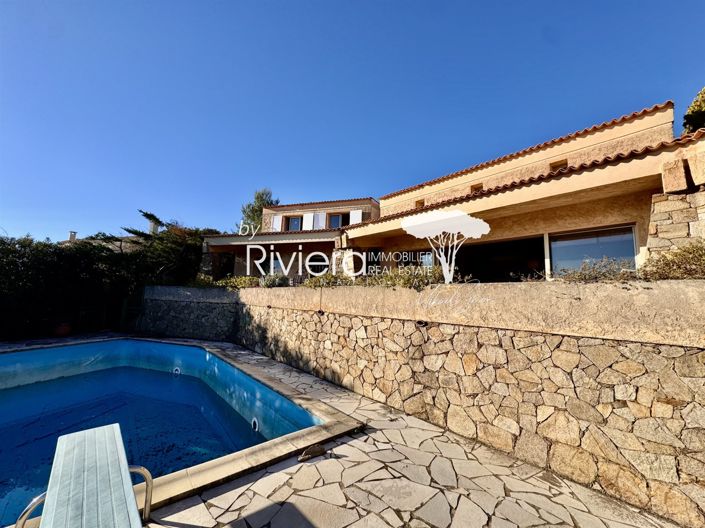 Image No.28-4 Bed House for sale