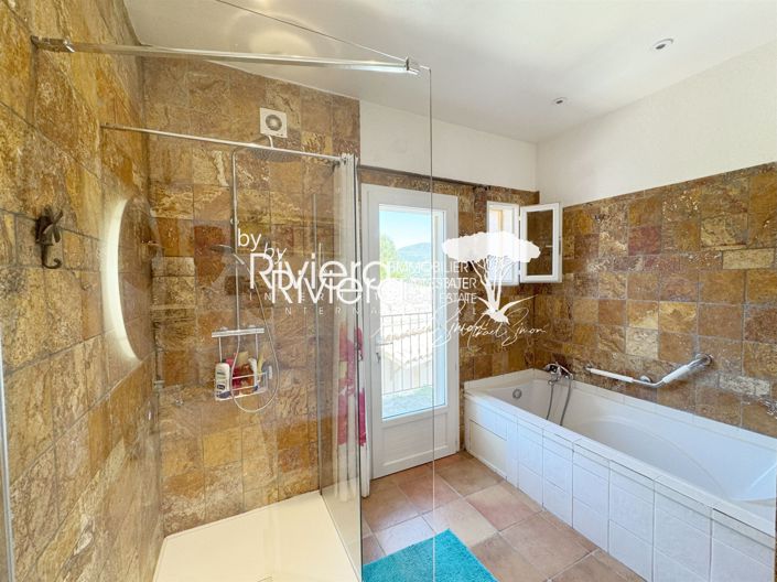 Image No.12-7 Bed House for sale