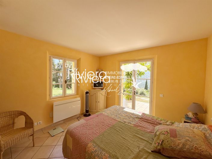 Image No.28-4 Bed House for sale