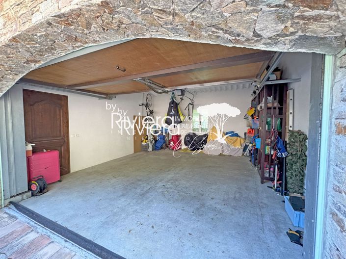 Image No.31-4 Bed House for sale