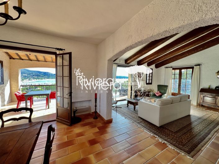 Image No.12-5 Bed House for sale