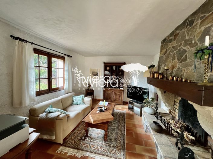 Image No.14-5 Bed House for sale