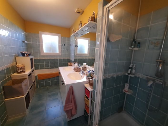 Image No.6-3 Bed House for sale