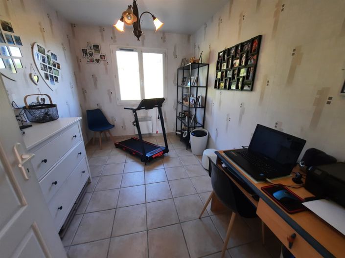 Image No.7-3 Bed House for sale
