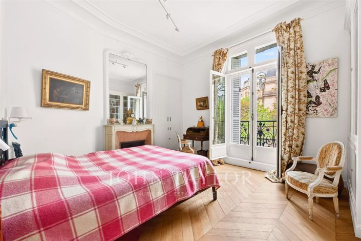 Image No.7-4 Bed Apartment for sale