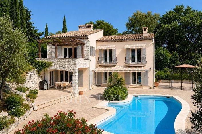 Image No.2-6 Bed House for sale