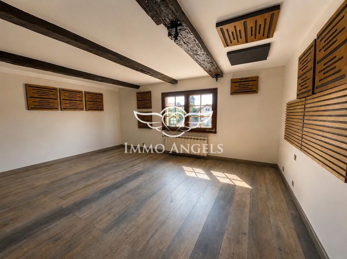 Image No.8-3 Bed Apartment for sale