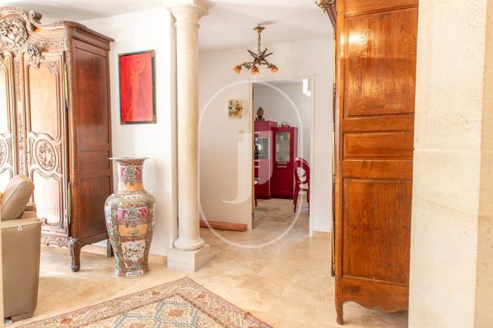 Image No.4-4 Bed House for sale