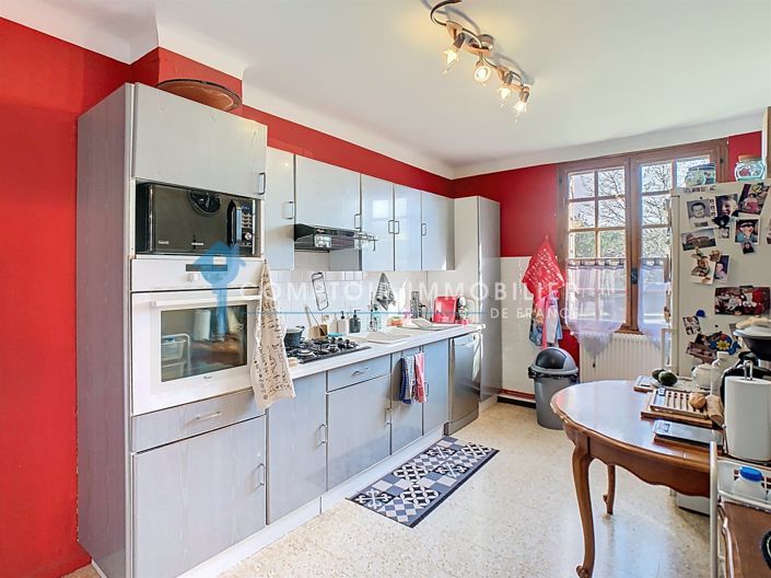 Image No.5-2 Bed House for sale