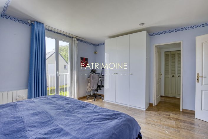 Image No.6-3 Bed House for sale