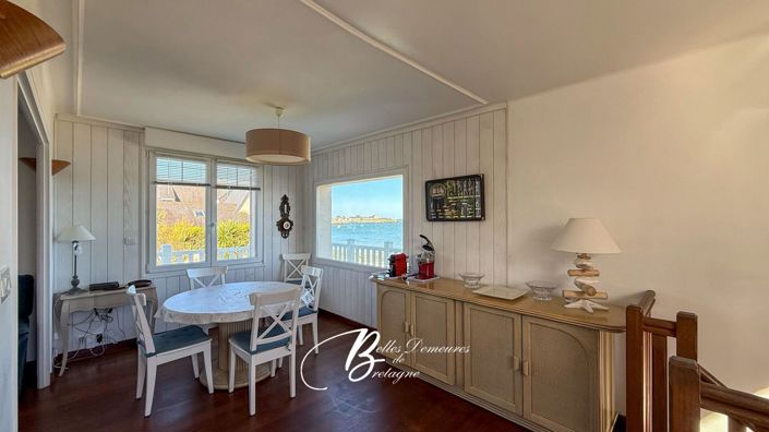 Image No.6-4 Bed House for sale