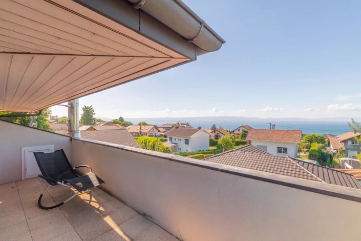 Image No.17-4 Bed House for sale
