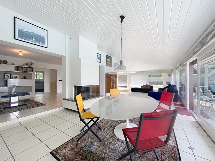 Image No.16-2 Bed House for sale