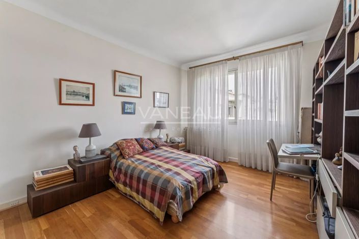 Image No.12-3 Bed Apartment for sale