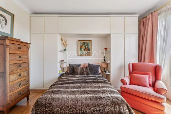 Image No.8-3 Bed Apartment for sale