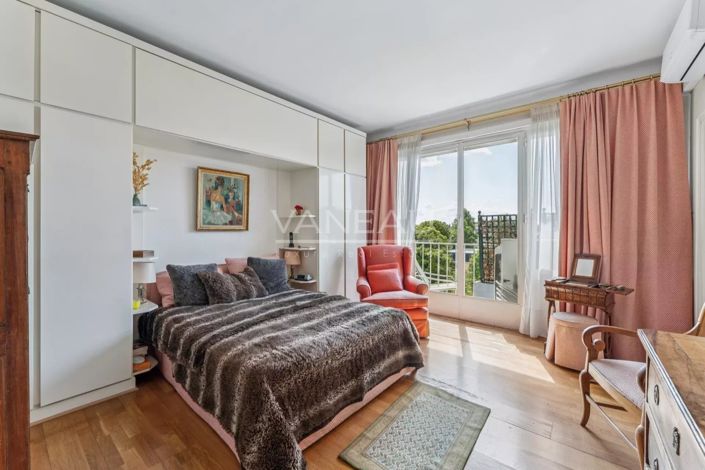 Image No.9-3 Bed Apartment for sale