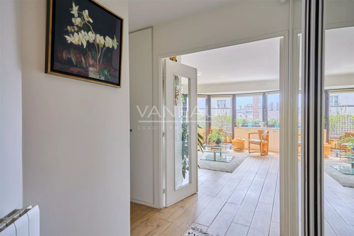 Image No.13-2 Bed Apartment for sale