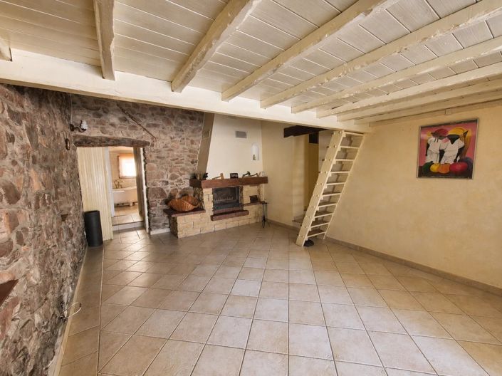 Image No.11-House for sale