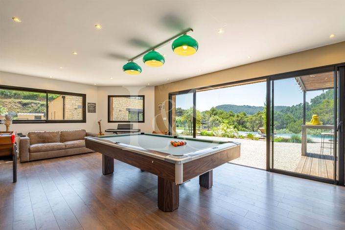 Image No.18-4 Bed House for sale