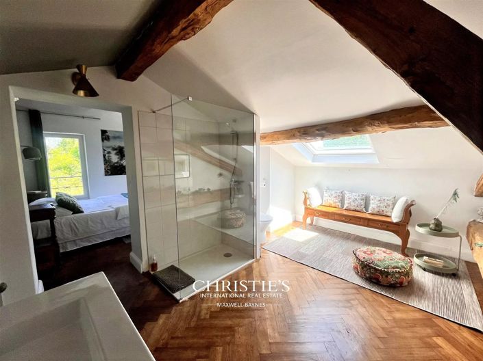 Image No.19-9 Bed House for sale