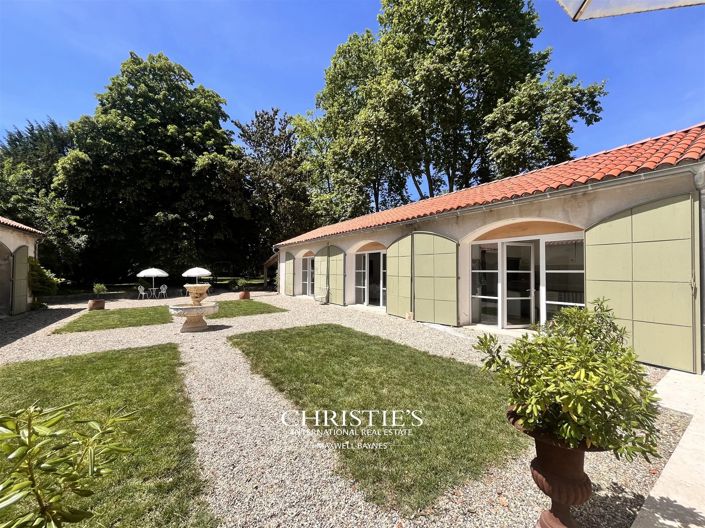 Image No.20-9 Bed House for sale