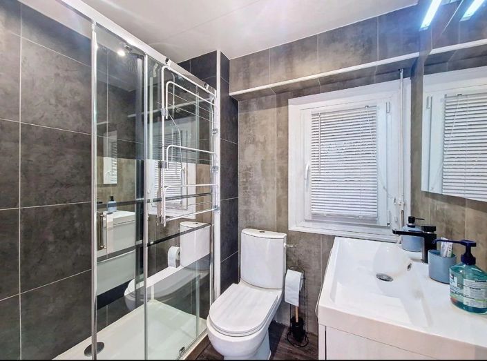 Image No.8-Apartment for sale