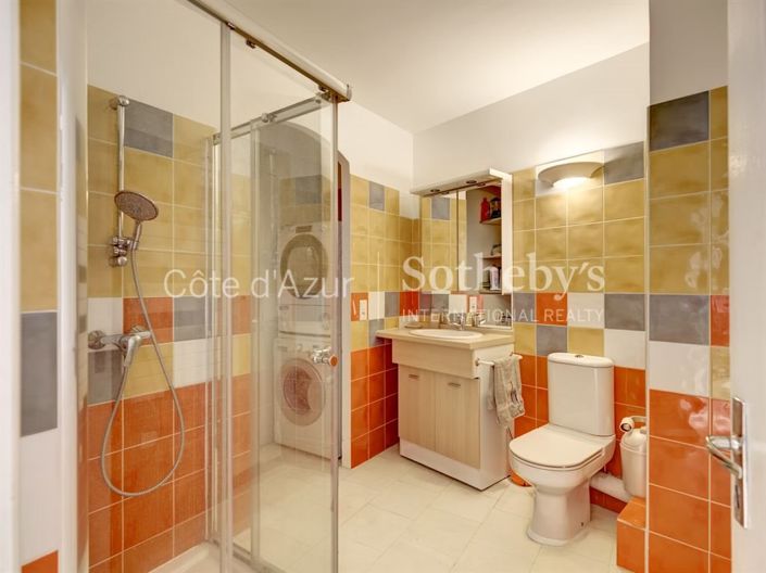Image No.7-5 Bed Apartment for sale