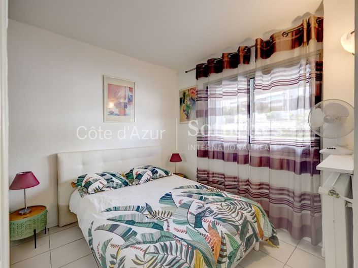 Image No.9-5 Bed Apartment for sale