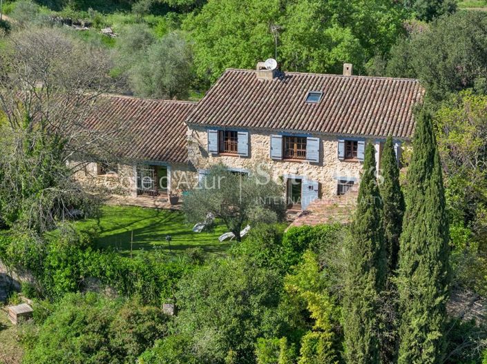 Image No.2-Maison de 3 chambres à vendre à Montauroux