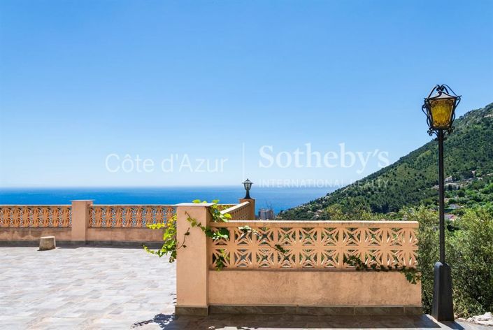 Image No.10-5 Bed House for sale