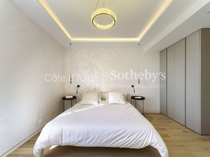 Image No.10-2 Bed House for sale