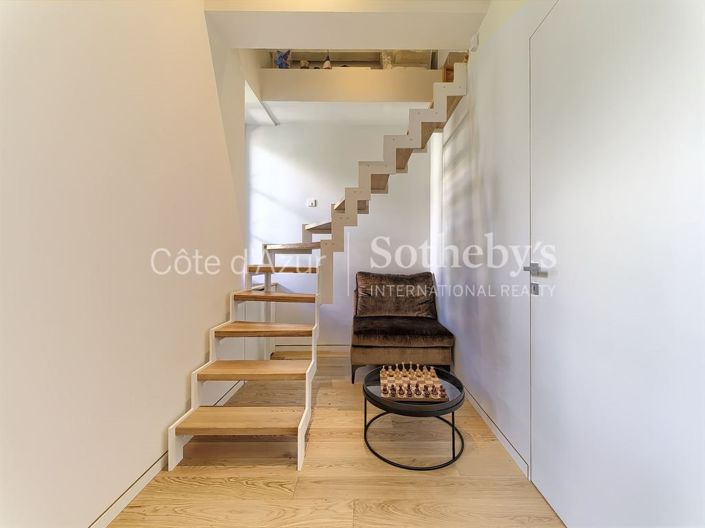 Image No.14-2 Bed House for sale