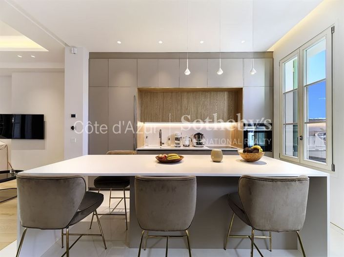 Image No.7-2 Bed House for sale