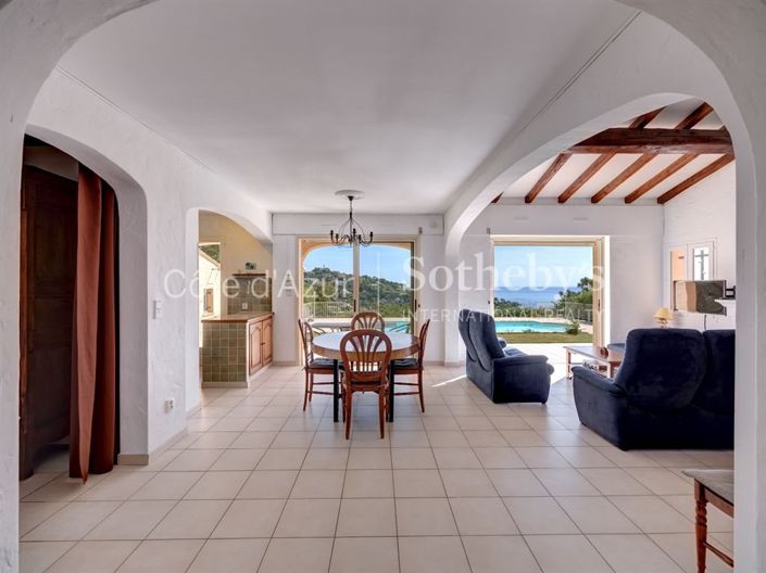 Image No.6-Propriété de 3 chambres à vendre à Les Issambres